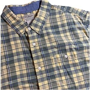 L.L. Bean Mens XL Cotton Plaid Slightly Fitted Button-Up Shirt Hiking Green